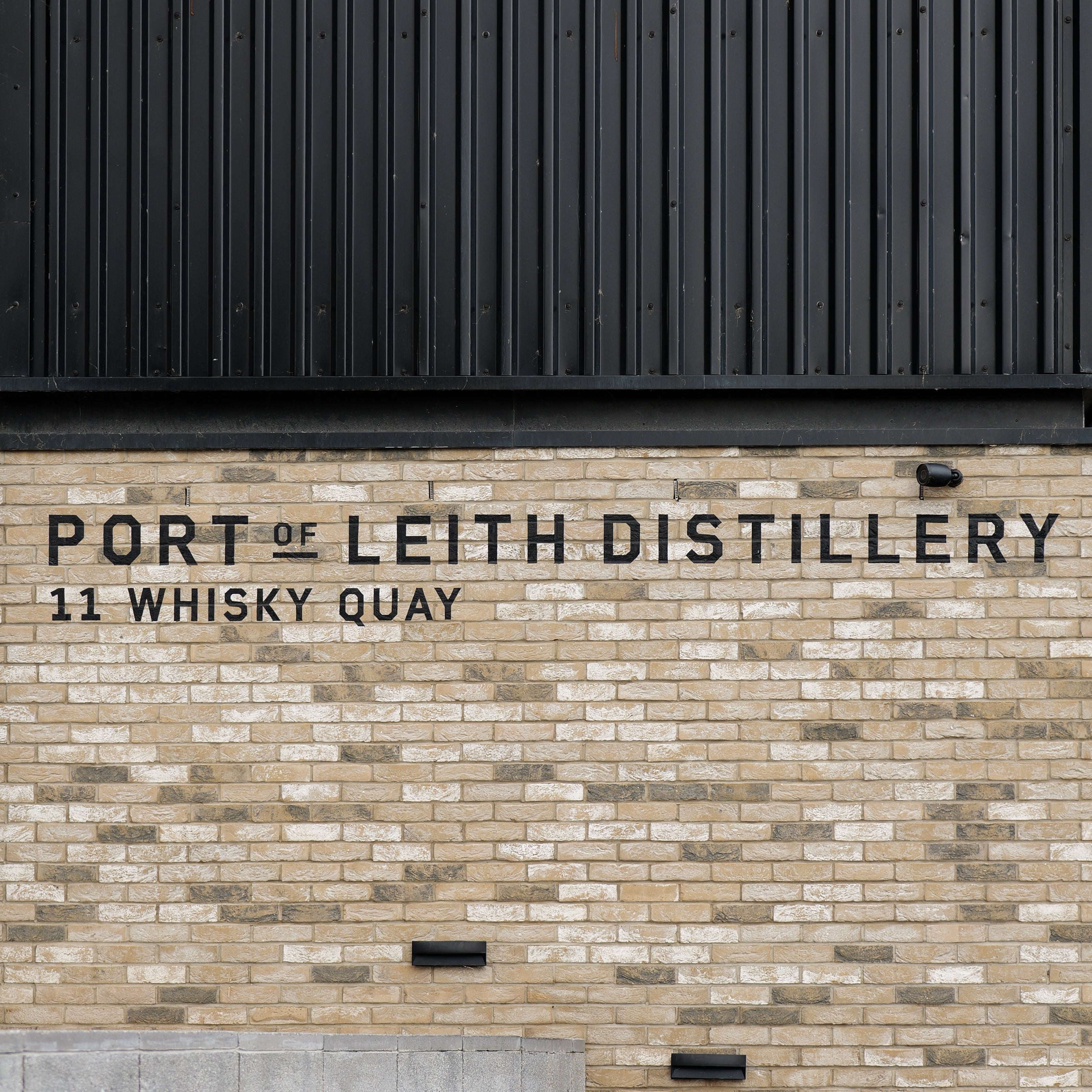 FLVR_15 // Ian Stirling / Port of Leith Distillery + Lind & Lime